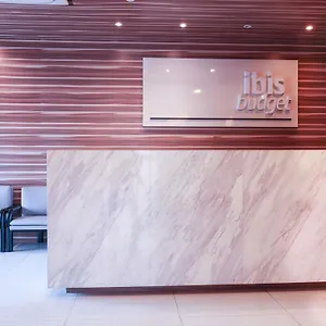 ibis-budget-crystal.singapore-best-hotels.net/