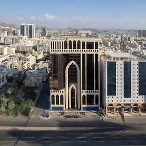 فندق Doubletree By Hilton Makkah Aziziyah, مكة